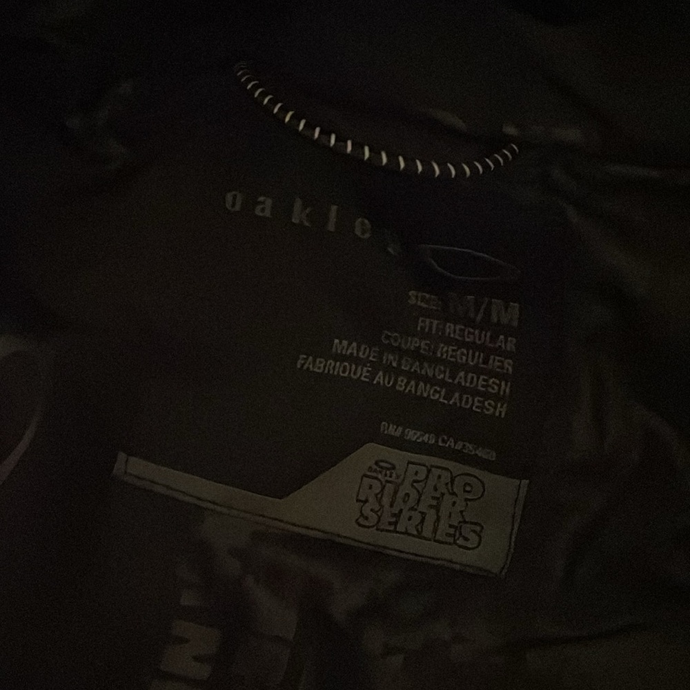 Oakley Pro Rider Series Anorak Women’s snowboard jacket M Black - Picture 7 of 9